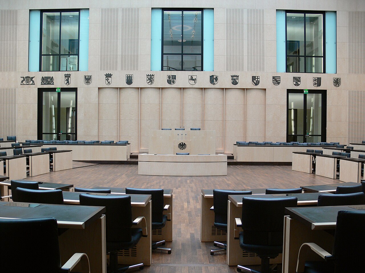 Zehnjahresfrist bei Immobilien bleibt: Bundestag lehnt Abschaffung mit 446 zu 131 ab